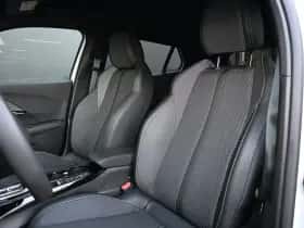Peugeot e-2008 (2025) thumbnail 9