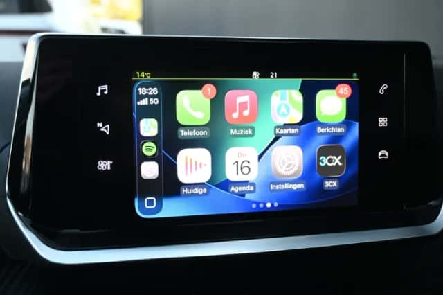 Peugeot e-2008 (2023) thumbnail 23