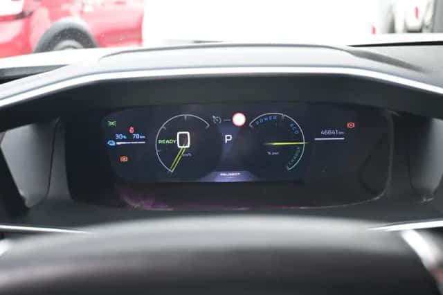Peugeot e-2008 (2024) thumbnail 16