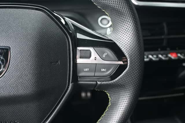 Peugeot e-2008 (2024) thumbnail 18