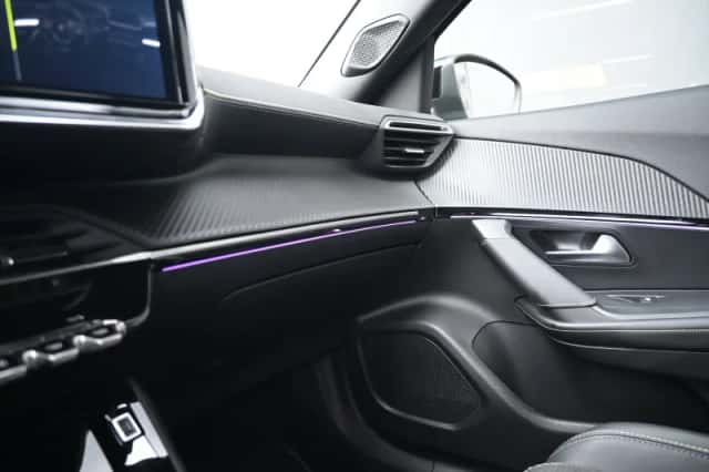Peugeot e-2008 (2024) thumbnail 29