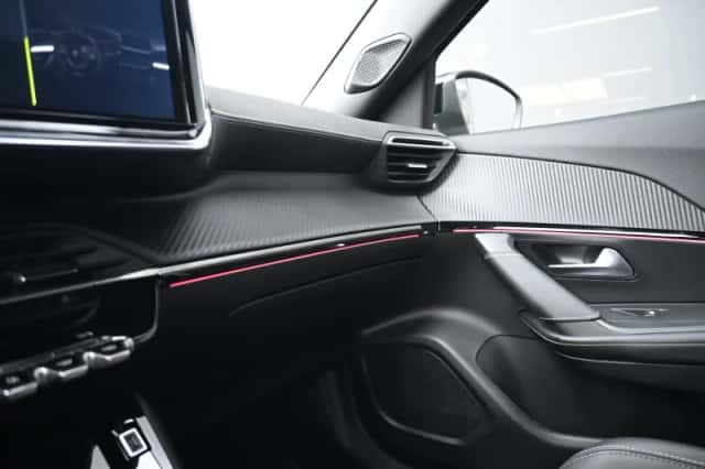 Peugeot e-2008 (2024) thumbnail 30
