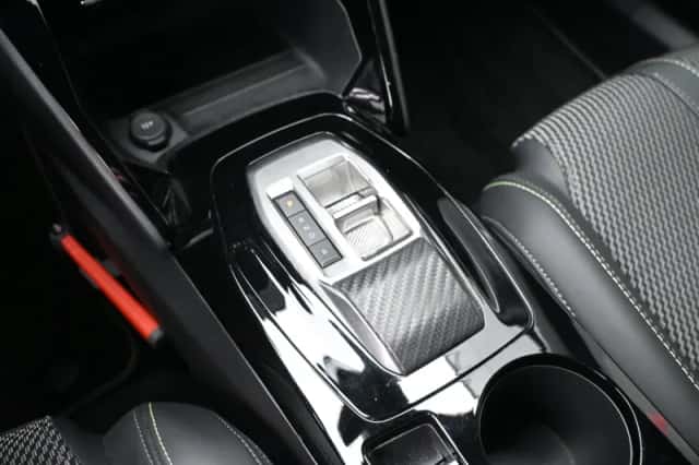 Peugeot e-2008 (2024) thumbnail 34