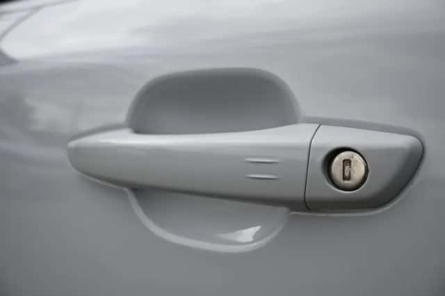 Peugeot e-2008 (2024) thumbnail 46