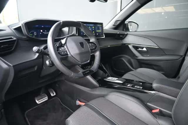 Peugeot e-2008 (2024) thumbnail 7