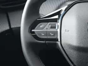 Peugeot e-208 thumbnail 12