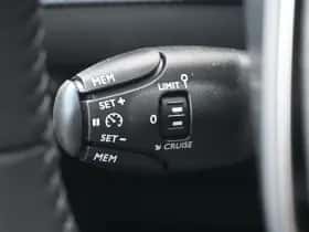 Peugeot e-208 thumbnail 23