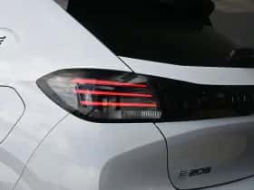 Peugeot e-208 thumbnail 29