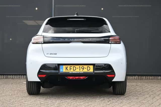 Peugeot e-208 (2026) thumbnail 5