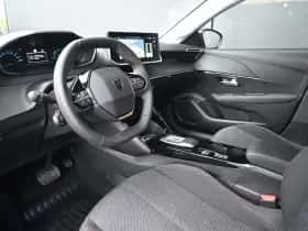 Peugeot e-208 thumbnail 6
