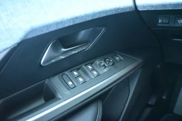 Peugeot E-5008 (2025) thumbnail 21