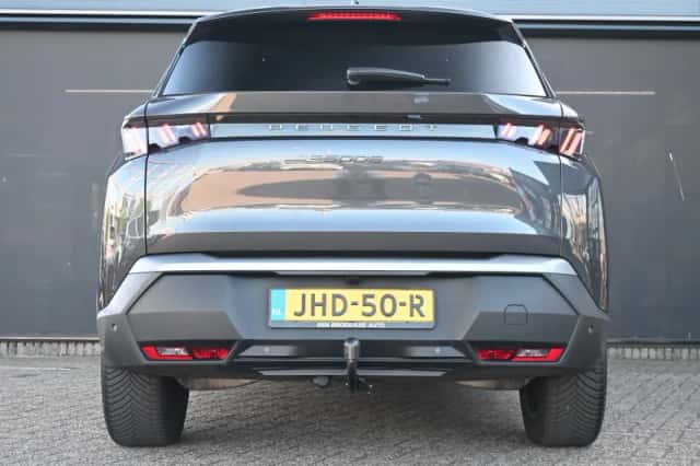 Peugeot E-5008 (2025) thumbnail 5