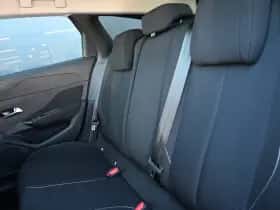 Peugeot 308 (2023) thumbnail 12