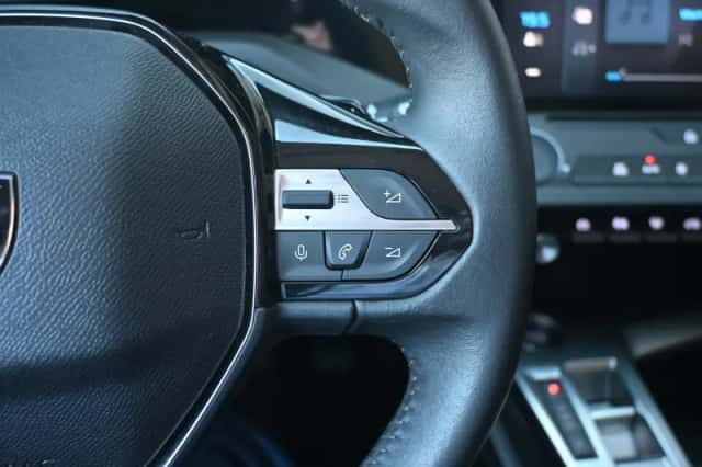 Peugeot 308 (2023) thumbnail 15