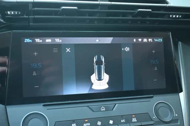 Peugeot 308 (2023) thumbnail 23