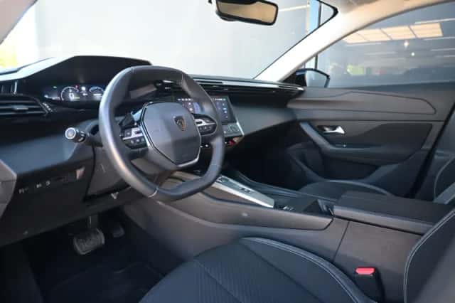 Peugeot 308 (2023) thumbnail 7