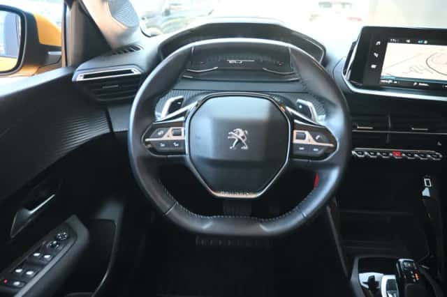 Peugeot 208 (2020) thumbnail 11