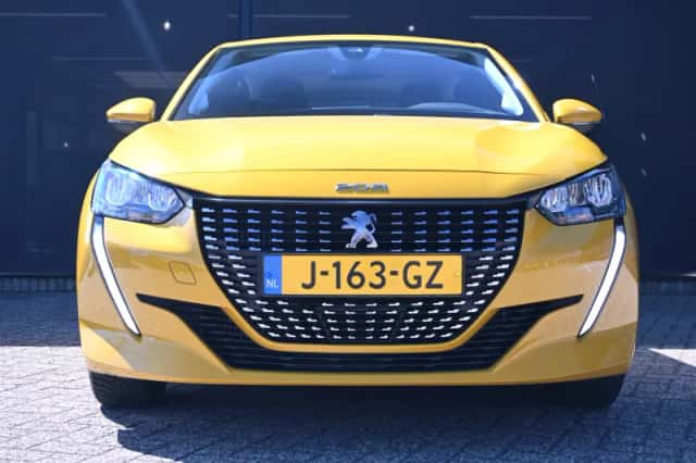 Peugeot 208 (2020) thumbnail 4
