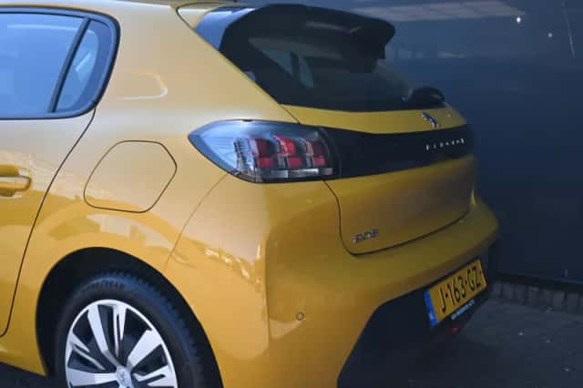 Peugeot 208 (2020) thumbnail 31