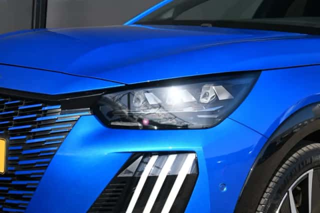 Peugeot e-208 (2024) thumbnail 28