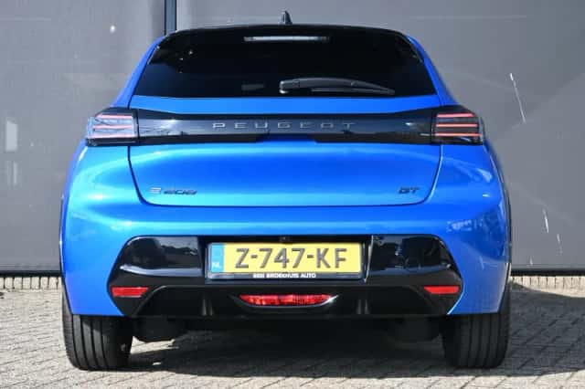 Peugeot e-208 (2024) thumbnail 4