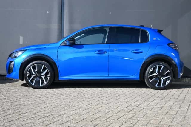 Peugeot e-208 (2024) thumbnail 7