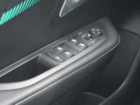 Peugeot e-208 (2021) thumbnail 17