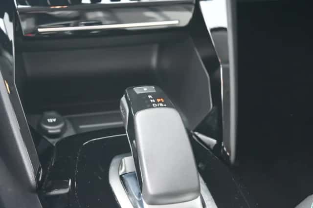 Peugeot e-208 (2021) thumbnail 28