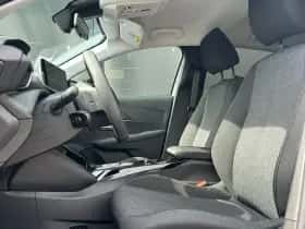 Peugeot e-208 (2026) thumbnail 6