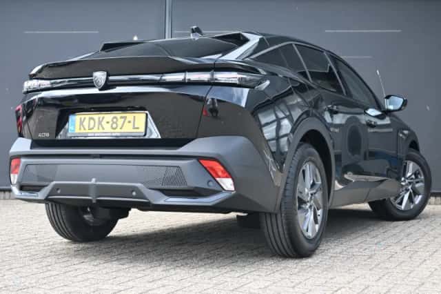 Peugeot 408 (2026) thumbnail 2