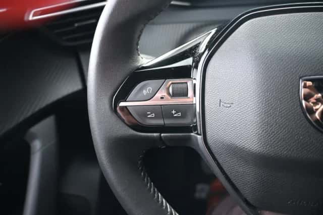 Peugeot 2008 (2024) thumbnail 13