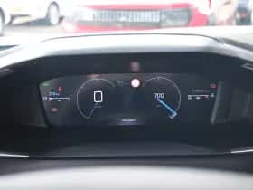 Peugeot 2008 (2024) thumbnail 15
