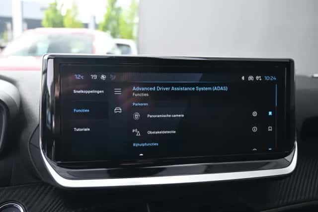 Peugeot 2008 (2024) thumbnail 26