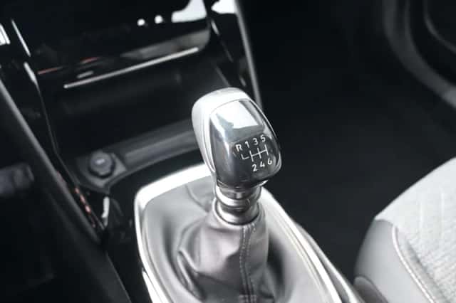 Peugeot 2008 (2024) thumbnail 27