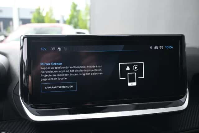 Peugeot 2008 (2024) thumbnail 28