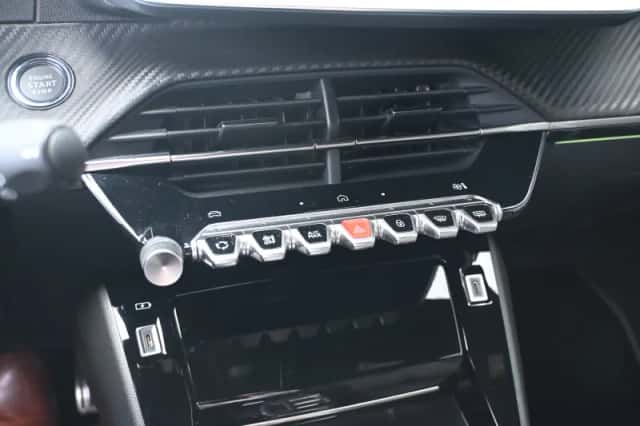 Peugeot 208 (2025) thumbnail 26