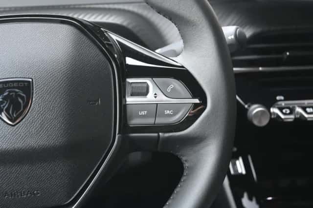 Peugeot e-2008 (2025) thumbnail 11