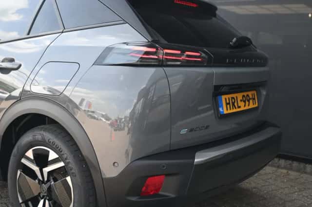 Peugeot e-2008 (2025) thumbnail 28