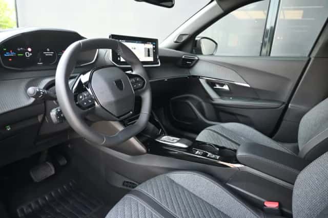 Peugeot e-2008 (2025) thumbnail 31