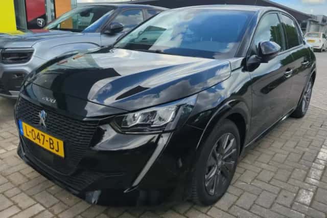 Peugeot e-208 (2021)