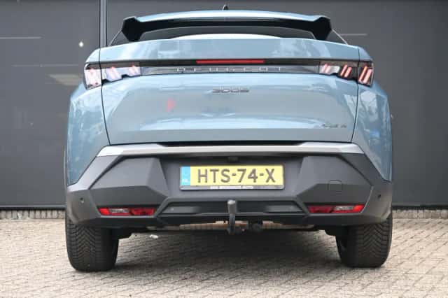 Peugeot 3008 (2025) thumbnail 4