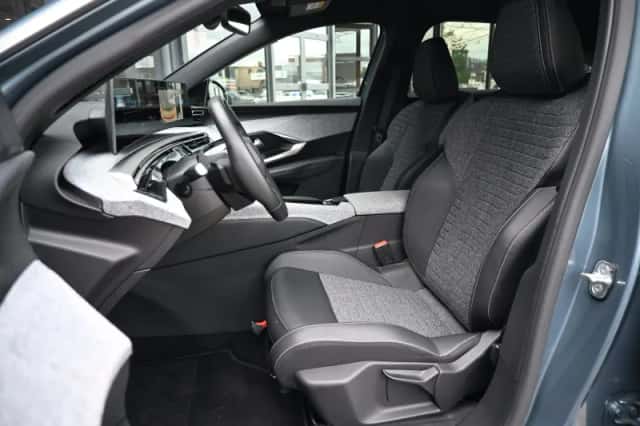 Peugeot 3008 (2025) thumbnail 6