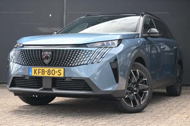Peugeot 5008 (2026) thumbnail 1