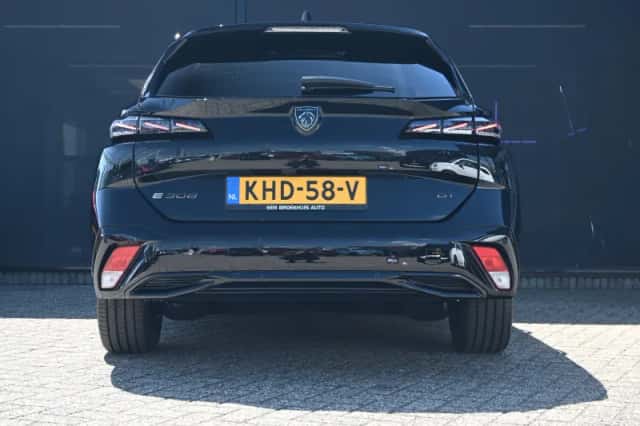 Peugeot e-308 (2026) thumbnail 4