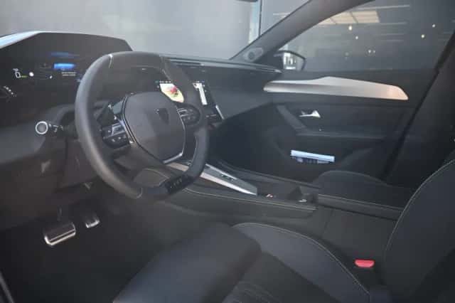 Peugeot e-308 (2026) thumbnail 6