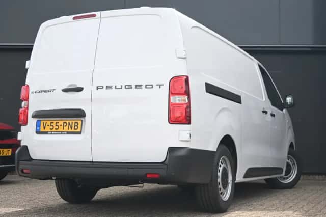 Peugeot E-Expert (2026) thumbnail 2