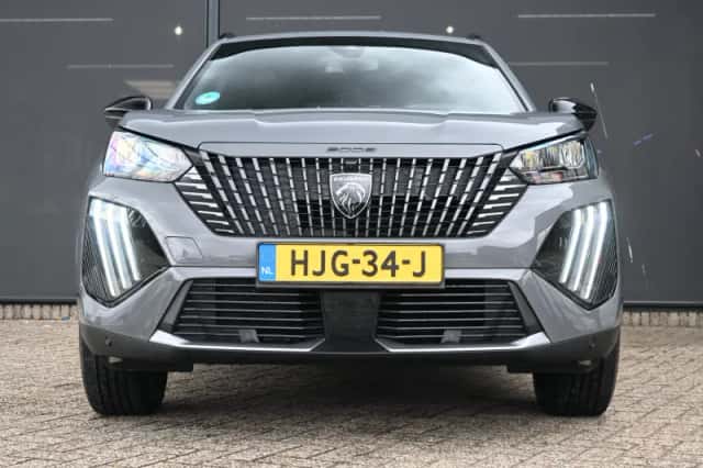 Peugeot e-2008 (2025) thumbnail 3