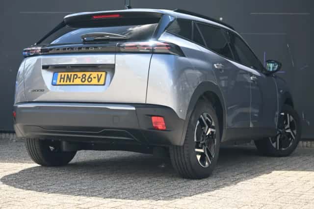 Peugeot e-2008 (2025) thumbnail 4
