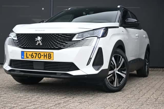Peugeot 3008 (2021) thumbnail 1