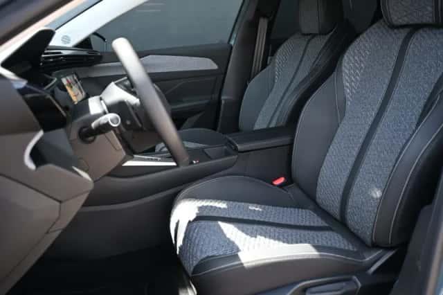Peugeot 308 (2025) thumbnail 6